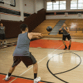 pilka-do-koszykowki-lekka-sklz-lightweight-control-basketball2.gif
